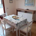 Graziosa Di Naregno A 400 Mt Dal Mare, Bel Giardino, Posto Auto E Aria Condizionata * 카폴리베리